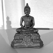 Statuette de Bouddha assis
